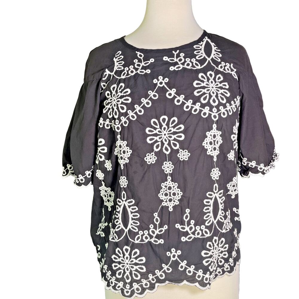 Liz Claiborne Black 100% Cotton Embroidered Top Size Small